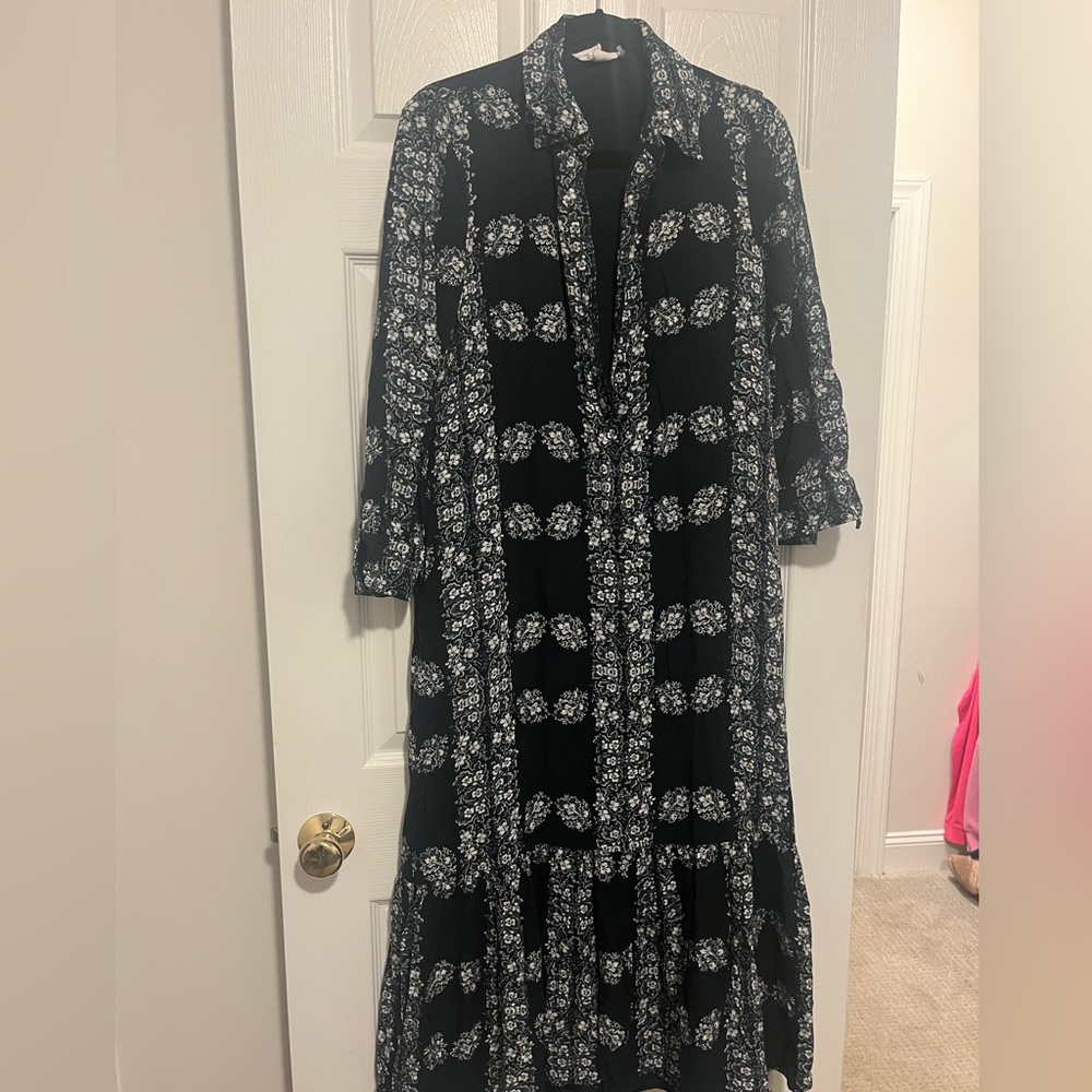 Hyacinth House Navy Floral Miller Maxi Shirt Dress Size S